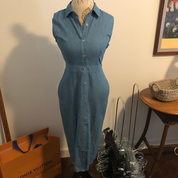 •Closeout• Chambray Midi Dress - Picture 2 of 5